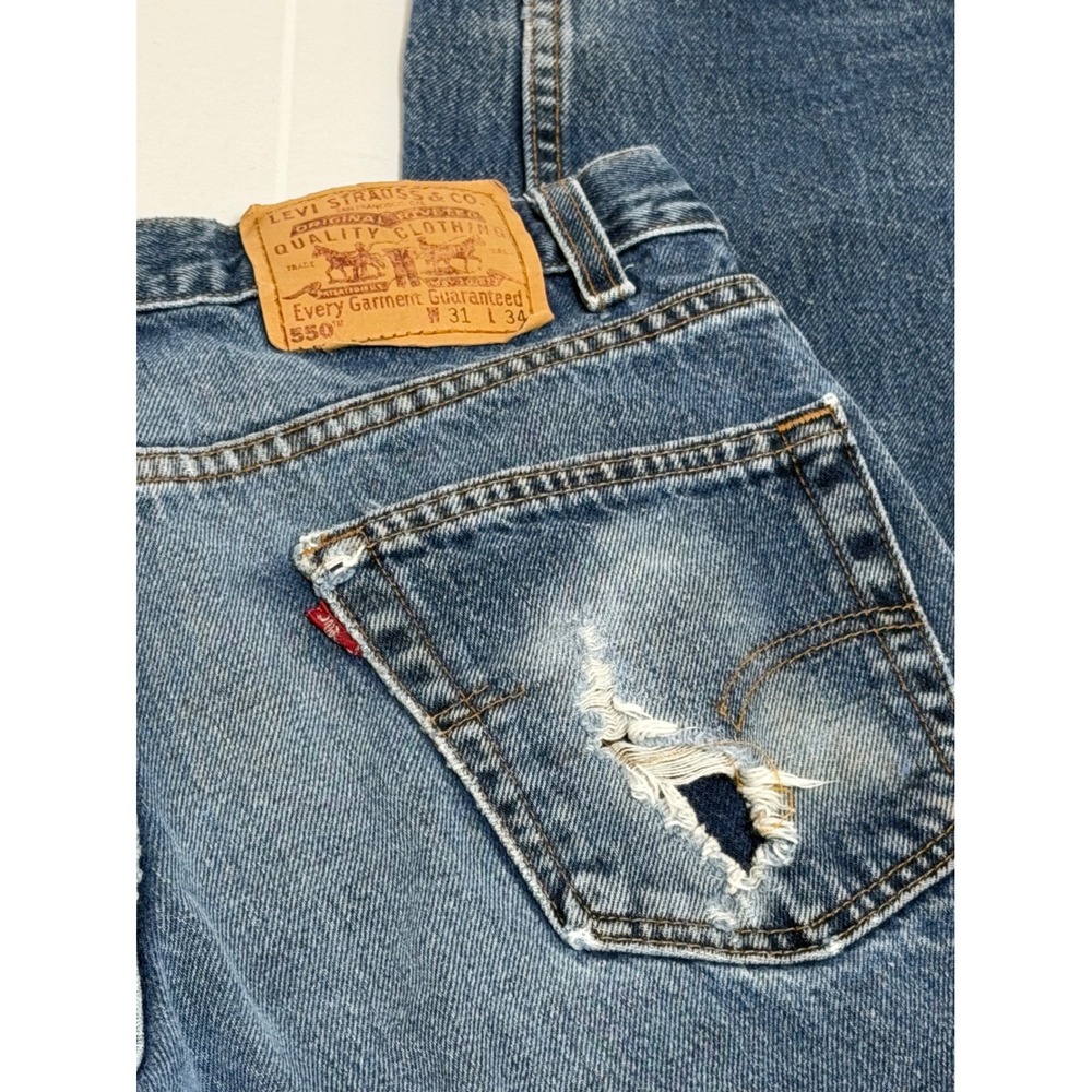 Vintage Levis 550 Relaxed Fit Jeans Men 31x34 USA Made Paint Splatter Distressed - Picture 10 of 11